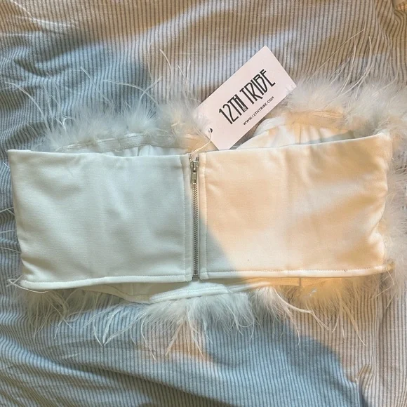 12th Tribe Ivory Feathered Bandeau - Picture 5 of 8